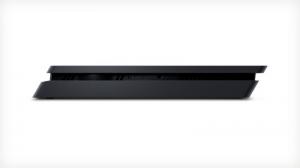 Sony Playstation 4 Slim 1TB с двумя джойстиками + игра FIFA 18 (PS4)  Thumbnail 3
