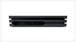 Sony Playstation PRO 1TB с двумя джойстиками + FIFA 18 (PS4) Thumbnail 5