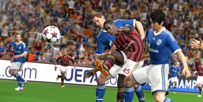 Pro Evolution Soccer 2015 (PS4)  Фотография 4