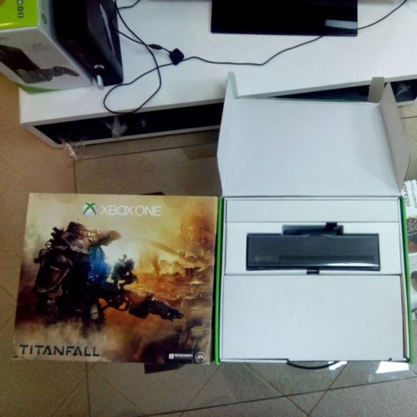 Microsoft Xbox One Titanfall Bundle Фотография 1
