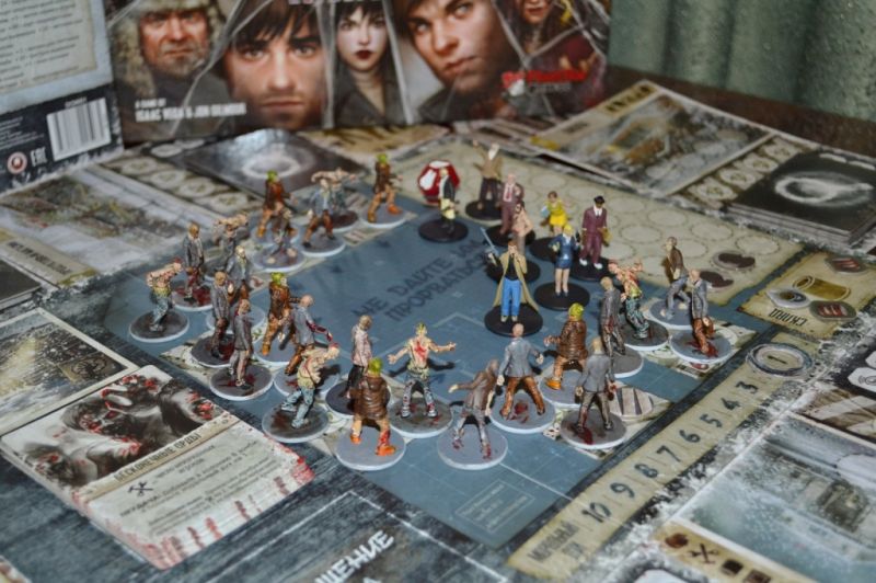 Мёртвый сезон: Перекрестки Фотография 3