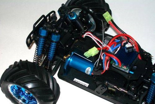 Монстр 1:16 HSP Kid King Фотография 1