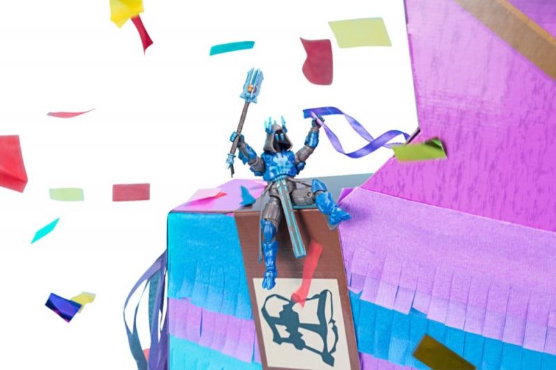 Коллекционная фигурка Jazwares Fortnite Llama Loot Pinata Jumbo Figure Pack Фотография 1