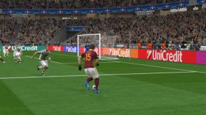 Pro Evolution Soccer 2017 (Xbox One) Thumbnail 1